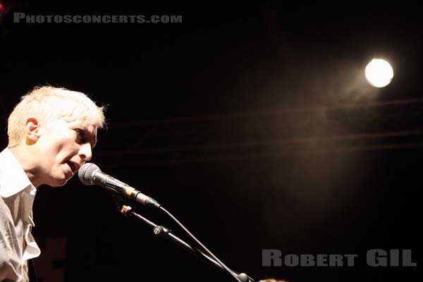 MENSCH - 2012-09-18 - PARIS - Point Ephemere - 